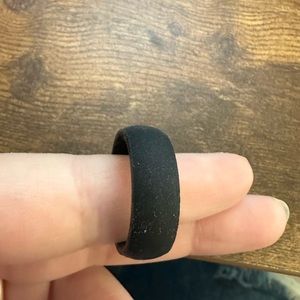 NWOT Men's Qalo Ring SZ 13